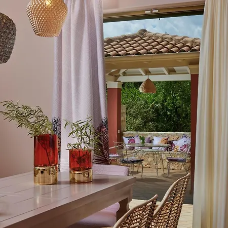 Awesome Lefkada - 2 Bedrooms - Kamothias - Great Sea Views - Fantastic Pool Terrace Villa Tsoukaladhes